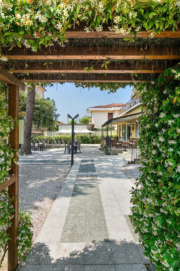 Hotel Apuana Marina di Pietrasanta Luaran gambar