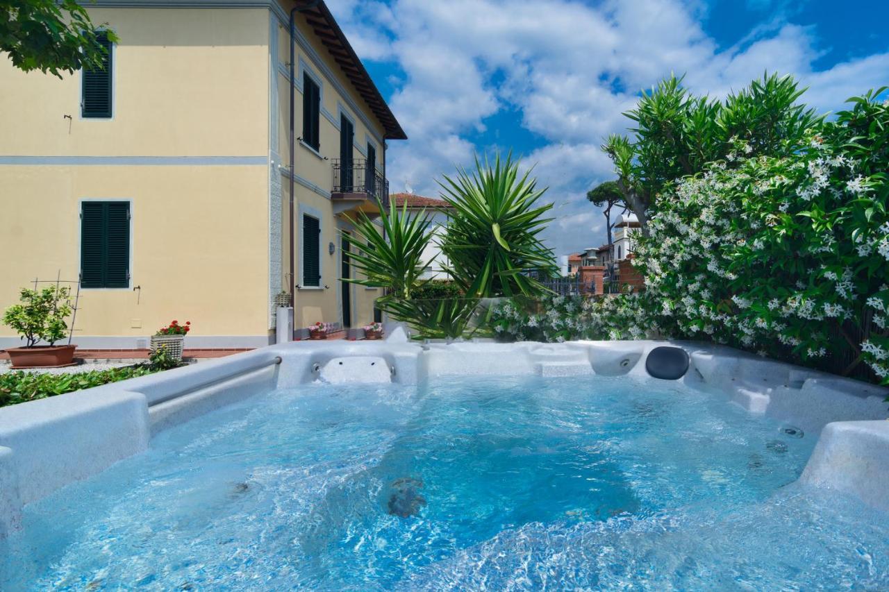 Hotel Apuana Marina di Pietrasanta Luaran gambar