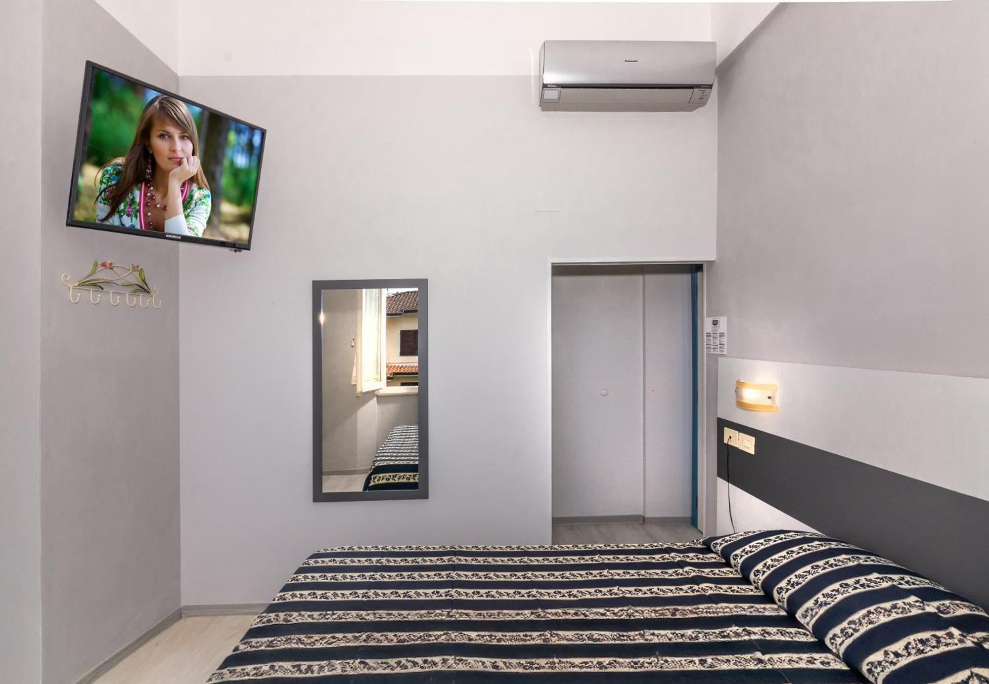 Hotel Apuana Marina di Pietrasanta Luaran gambar