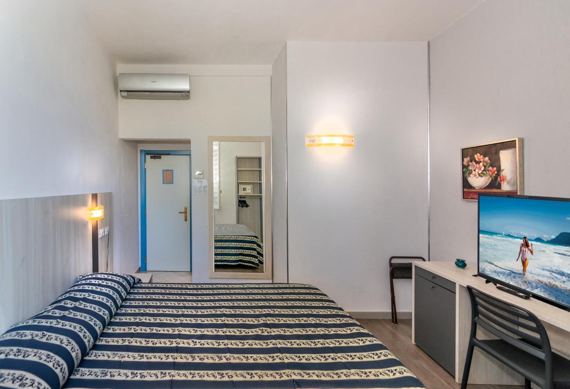 Hotel Apuana Marina di Pietrasanta Luaran gambar