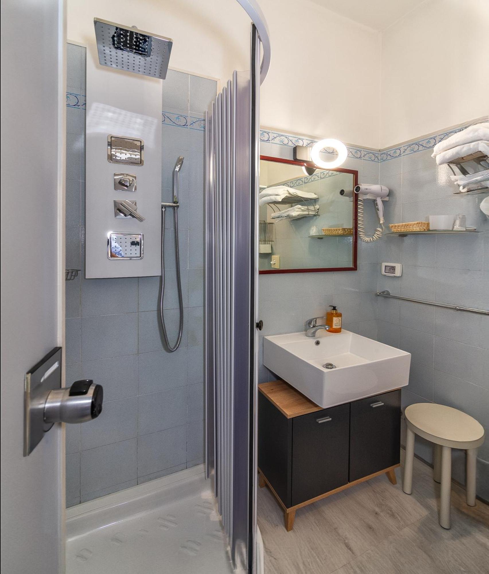 Hotel Apuana Marina di Pietrasanta Luaran gambar